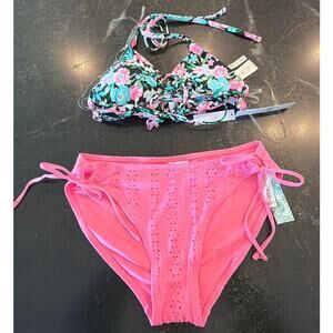 Celebrity Pink NWT string bikini Pink eyelet lace and floral     JR XL 15/17